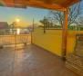 Günstiges Haus in Dramalj, Region Crikvenica - foto 37