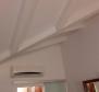 Apartmán s nádhernou zahradou v Postiře na ostrově Brač 150 metrů od moře - pic 13