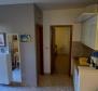 Apartmán s nádhernou zahradou v Postiře na ostrově Brač 150 metrů od moře - pic 18