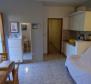 Apartmán s nádhernou zahradou v Postiře na ostrově Brač 150 metrů od moře - pic 23