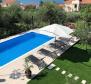 Magnifique maison d'hôtes avec piscine à Ciovo, à seulement 100 mètres de la mer - pic 6