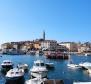 Niepowtarzalna rezydencja 5***** z basenem w Rovinj z pocztówkowymi widokami, w pierwszym rzędzie do morza, po drugiej stronie parku! - pic 32