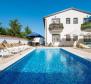 Appartement avec piscine à Veli Vrh, périphérie de Pula - pic 3