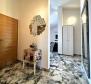 Velký penthouse se 3 ložnicemi na Čiovo, Trogir, 100 metrů od moře - pic 14