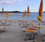 Hôtel à 350 mètres de la mer dans le quartier très populaire de Fazana près de Pula - pic 8