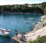 A wonderful secluded land plot of land on the island of Brac on the FIRST LINE in a quiet bay, Dalmatia, Croatia. - pic 3