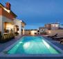 Villa with swimming pool in Liznjan area 