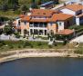 Un hôtel unique en bord de mer en première ligne de mer à Medulin ! 