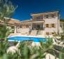 Discounted! Graceful family villa in Rovinj area, for sale 