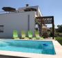 Maison jumelée à Peroj, Vodnjan, à 500 m de la mer, à vendre ! 
