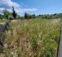Building land of 600 m2, 400m from the sea in Lovrecica, Umag, for sale 