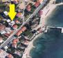 Neu erbautes Apartmenthaus in Podstrana, 100 m vom Meer entfernt 