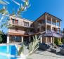 Beautiful apartment house in Banjole with sea views 