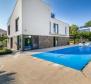 Villa ultramoderne à Fazana à seulement 150 mètres de la mer et de la plage 