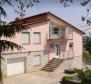 Villa mit Hallenbad zum Verkauf in Volosko 