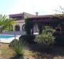 Nice stone house 225m2, Vodnjan 