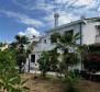 Mini-Hotel mit 3 Apartments und Meerblick, Stadt Krk 