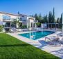 Wonderful boutique property of the three apartments in Porec town outskirts, only 1 km from the beaches! 