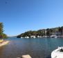 Cheap house in Vrboska, Hvar 50 m from the sea 