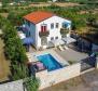 Appartement avec piscine à Veli Vrh, périphérie de Pula 