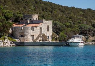 Unique investment project on a charming island between Zadar and Cres 