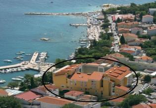 Hotel of SEAFRONT position for sale by a lovely beach on Vinodolska Riviera - great potential for 5-star premium-class object!! 