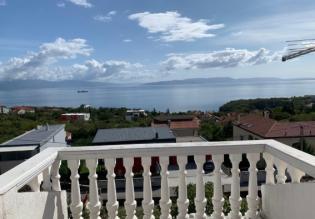 Duplex-apartment with fantastic sea view and land plot in Kostrena 