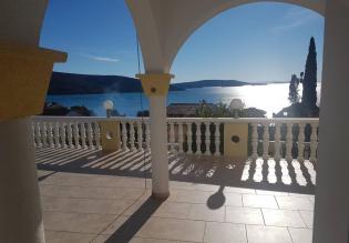 Apartment with 2 bedrooms and fantastic terrace of 67 sq.m. with panoramic sea view 