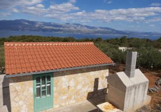 Fantastic agricultural property for sale on Brac with 255 olive trees 
