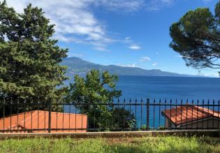 Astonishing villa of recent construction in Rijeka, on the second line to the sea, just 40 meters from the beachline 