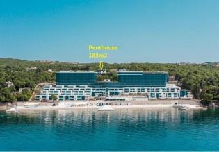 Luxury penthouse of 234.16 m2 with panoramic sea views in Costabella next to Hilton 5***** hotel 