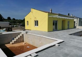 Stilvolle neue Villa mit Pool in der Gegend von Vodnjan 