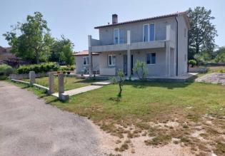 Low-priced house for sale in Labin area 