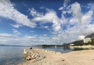 Tourist property for sale in Makarska just 100 meters from the beach 