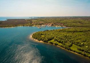 Cheap land in Poreč just 200 meters from the sea - unique! 