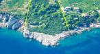 Spacious seafront land plot on Peljesac - construction of 1360 m2 is possible! 