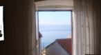 House on the second line to the sea on Brac island - pic 4