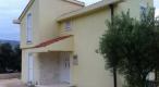 Wonderful location just 30 meters from the sea - house for sale in Grebastica, Sibenik area - pic 9