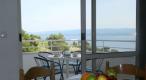 Charming small hotel with swimming pool on Omis riviera - pic 3