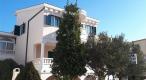 Pansion of 5 apartments on the first line to the sea in popular Rogoznica 