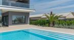 Ultra-luxury 5***** star villa in Porec area in Kastelir - pic 13