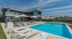 Ultra-luxury 5***** star villa in Porec area in Kastelir - pic 2