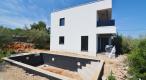 Brand new villa with pool and sea view in quiet location! - pic 1