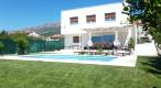 Modern newly built villa with swimming pool in Kastela area conveniently positioned between Split and Trogir - pic 1