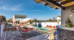 Beautilful design-winning ultra-modern villa in Pula area - pic 14