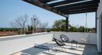 Modern 3-bedroom villa with a pool in a quiet location, Galižana - pic 39