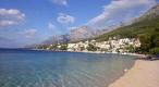 Land plot with older house for renovation in Baska Voda just 200 meters from the beach - pic 7